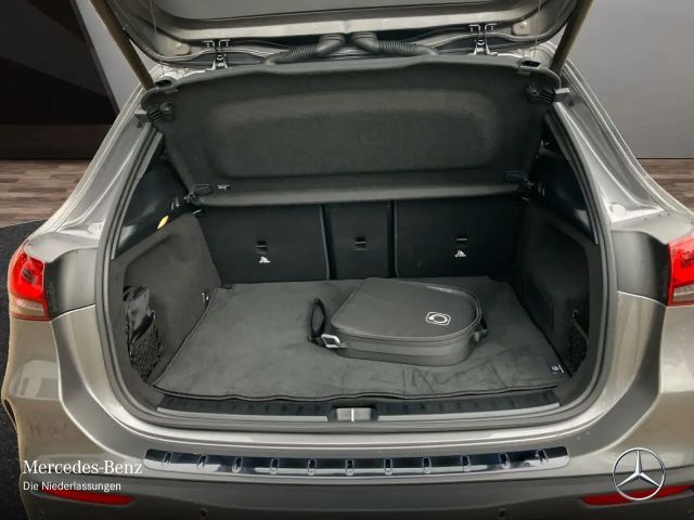 Mercedes-Benz EQA 300 4MATIC AMG Line