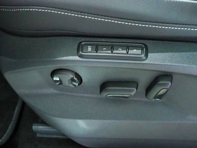 Volkswagen Tiguan 2.0 TDI DSG R-Line