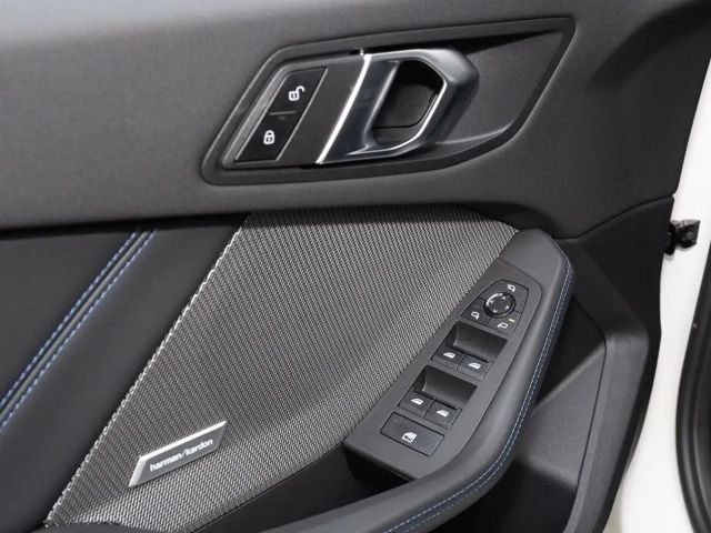 BMW 118 118d M-Sport Sedan