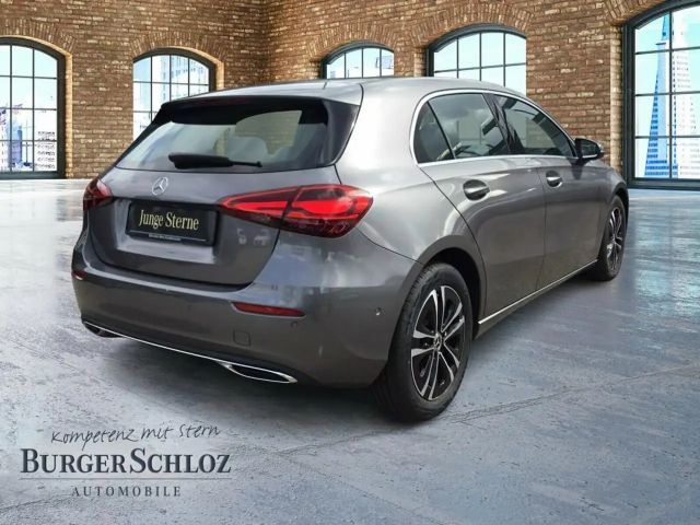 Mercedes-Benz A 180 Hatchback