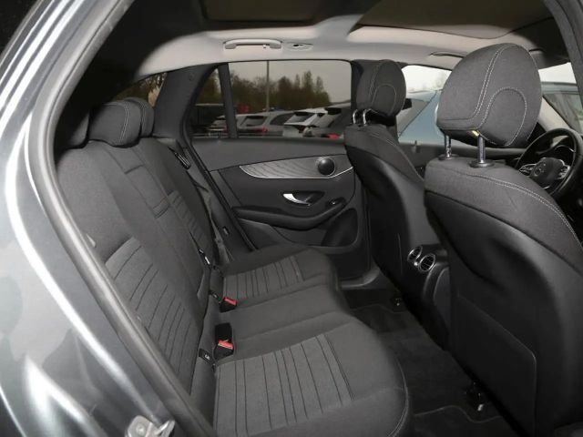Mercedes-Benz GLC 300 4MATIC