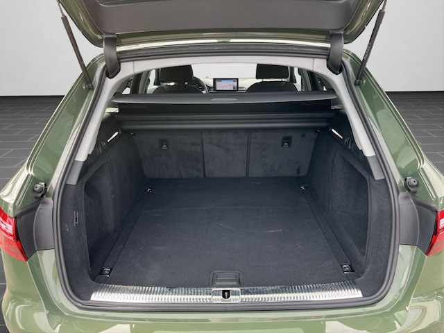 Audi A4 35 TFSI Avant S-Tronic