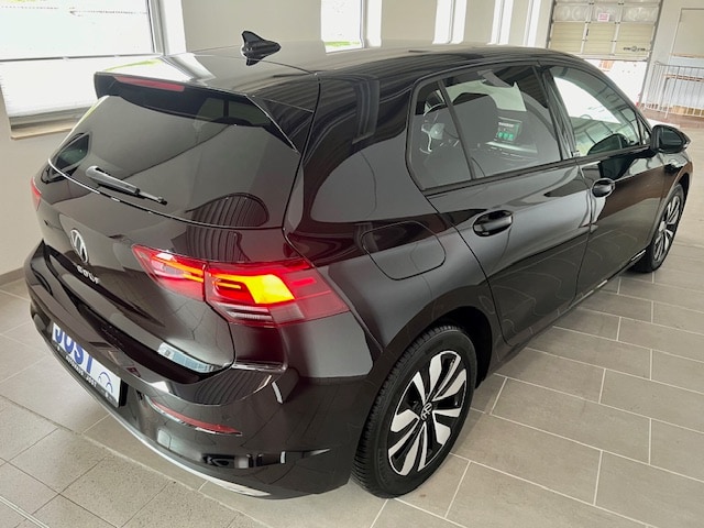 Volkswagen Golf 1.5 TSI Golf VIII Move