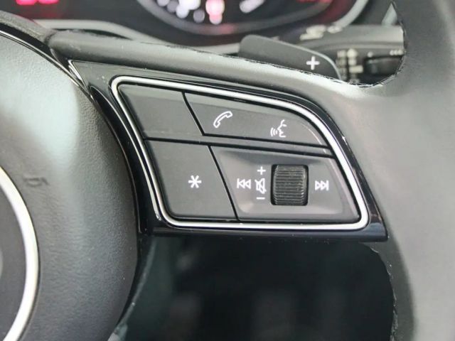 Audi A4 30 TDI Avant S-Tronic