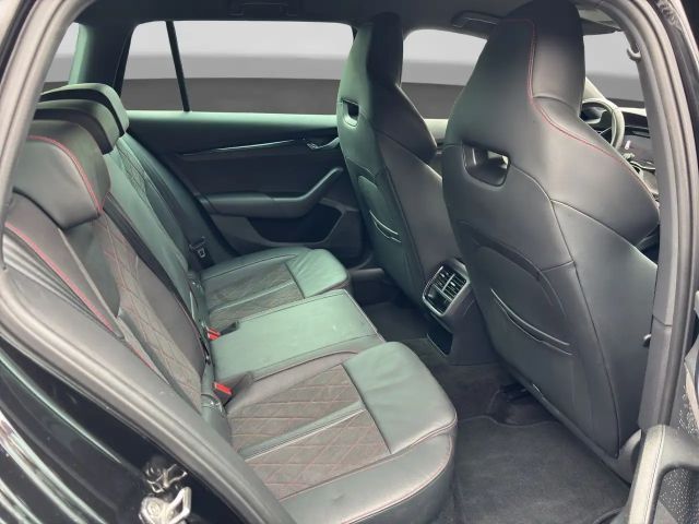 Skoda Octavia 2.0 TSI Combi RS