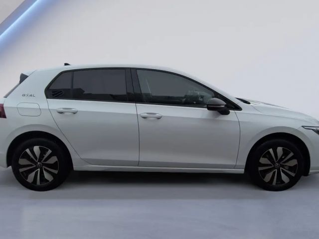 Volkswagen Golf 1.5 eTSI DSG Golf VIII