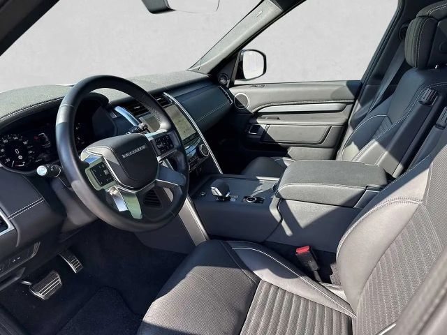 Land Rover Discovery D300 Dynamic HSE