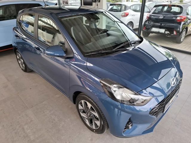 Hyundai i10 1.0 2WD Trend