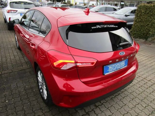 Ford Focus EcoBoost Titanium