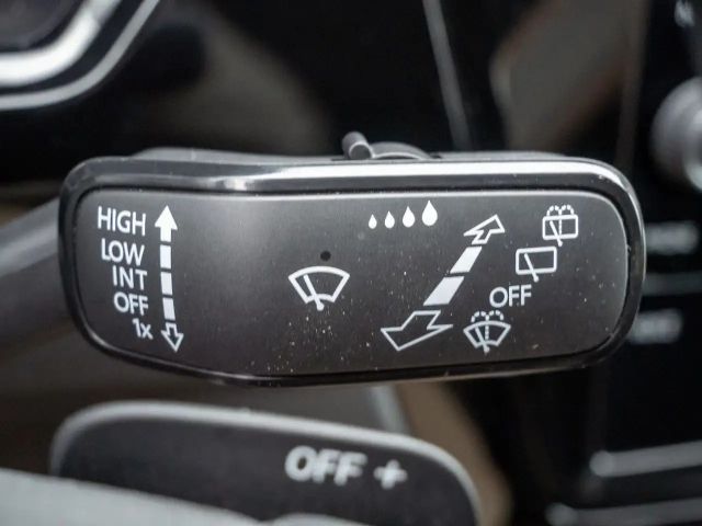 Volkswagen Touran 1.5 TSI DSG