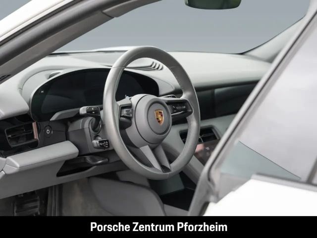 Porsche Taycan 4S