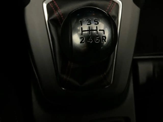 Ford Focus EcoBoost ST Line