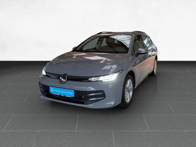 Volkswagen Golf 1.5 TSI Life Variant