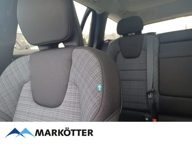 Volvo V60 AWD Core Recharge T6