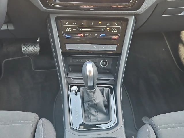 Volkswagen Touran 1.5 TSI Highline R-Line