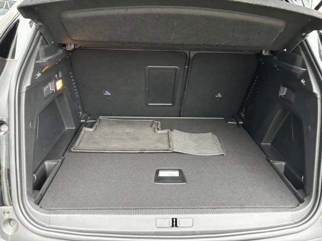 Peugeot 3008 EAT8 GT-Line PureTech