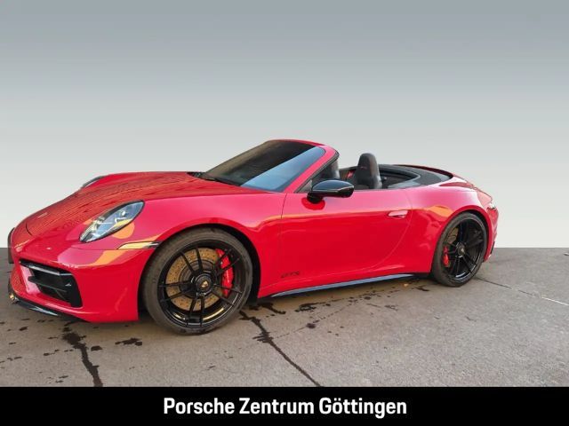 Porsche 992 4 Cabrio Carrera GTS