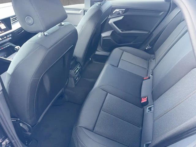 Audi A3 30 TFSI Sedan