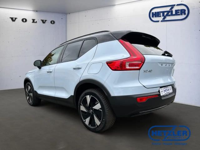 Volvo XC40 AWD Plus Recharge Twin Engine