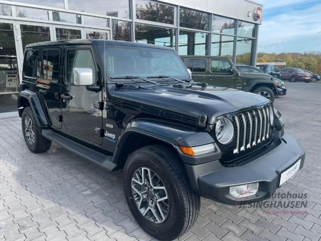 Jeep Wrangler 4xe Sahara
