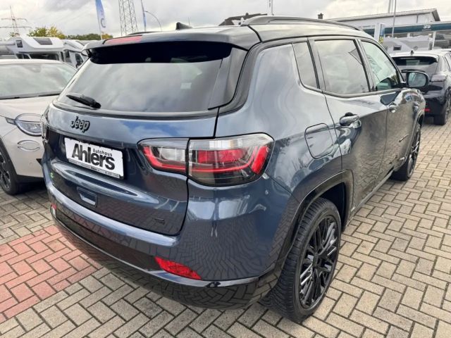 Jeep Compass S+360KAMERA+LEDER+NAVI+ACC+ALLWETTER+19ZOLL+