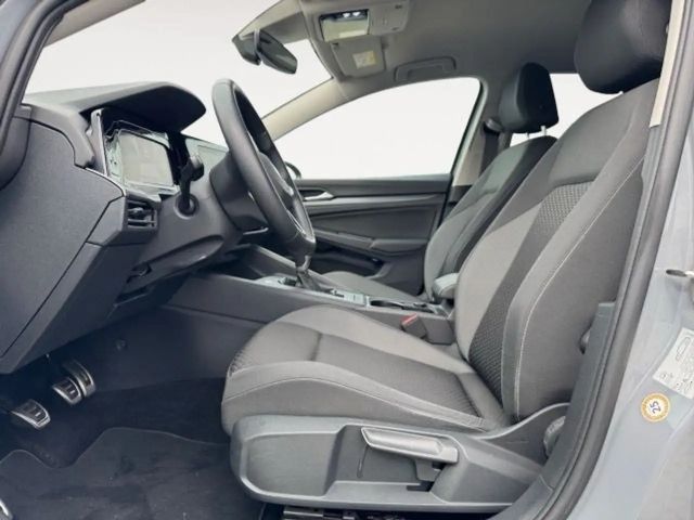 Volkswagen Golf 1.5 TSI Golf VIII