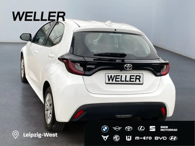 Toyota Yaris 1.0 VVT-i Comfort Hatchback