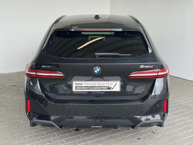BMW 540 540d M-Sport Touring xDrive