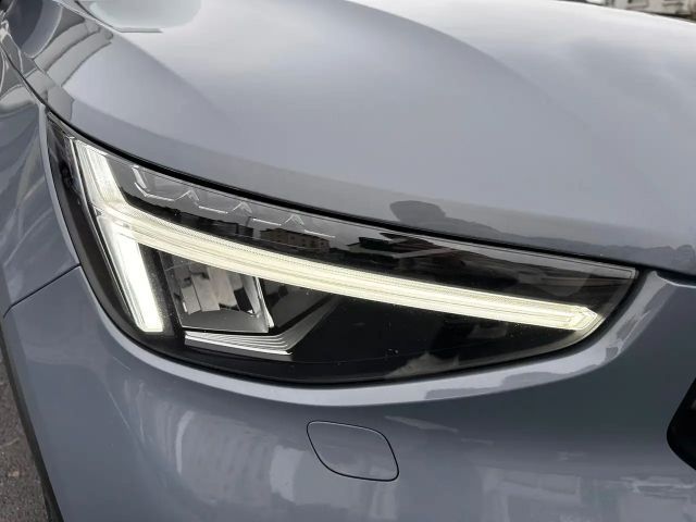 Volvo XC40 Dark Plus T5