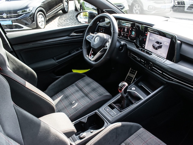 Volkswagen Golf 2.0 TSI