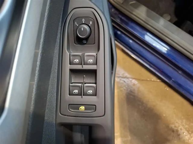 Volkswagen Golf 1.0 TSI Life