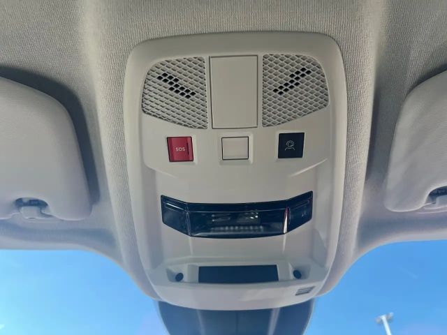 Fiat 600e Elektro RED