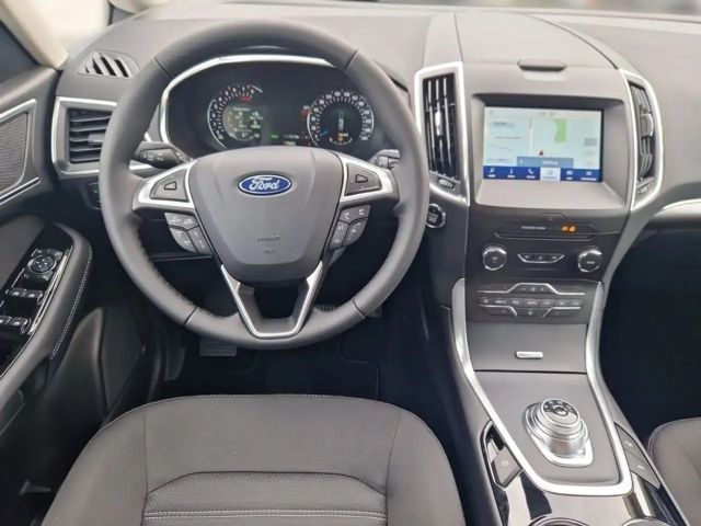 Ford Galaxy Titanium