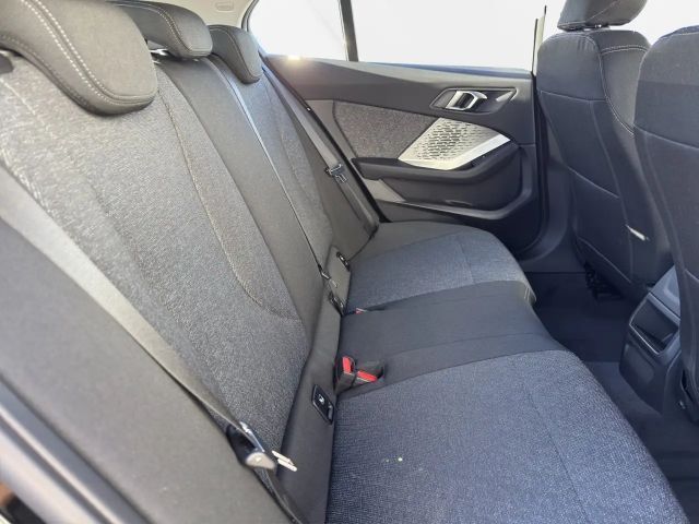 BMW 116 Benziner *** F70 ***