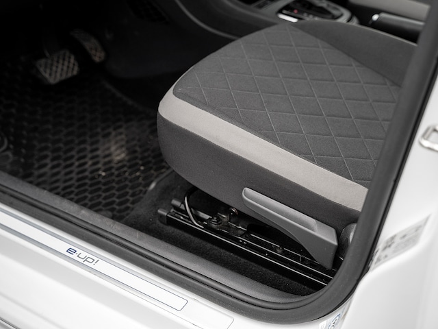 Volkswagen e-up! Plus Style