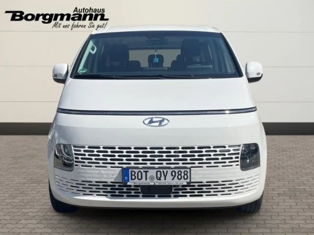 Hyundai Staria Trend
