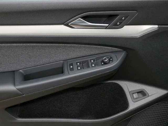 Volkswagen Golf 2.0 TDI DSG Life Move Variant