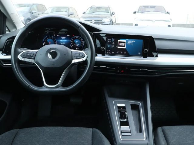 Volkswagen Golf 1.5 eTSI DSG Golf VIII Life