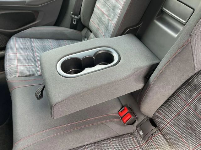Volkswagen Golf 2.0 TSI DSG GTI