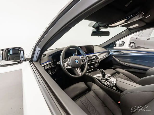 BMW 530 530d M-Sport Touring