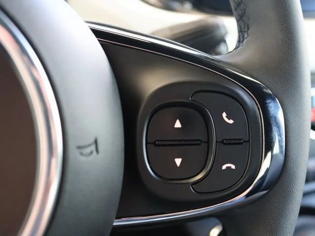 Fiat 500 Hybrid *Navi*Klimaautomatik*PDC*Temp.*ALU*