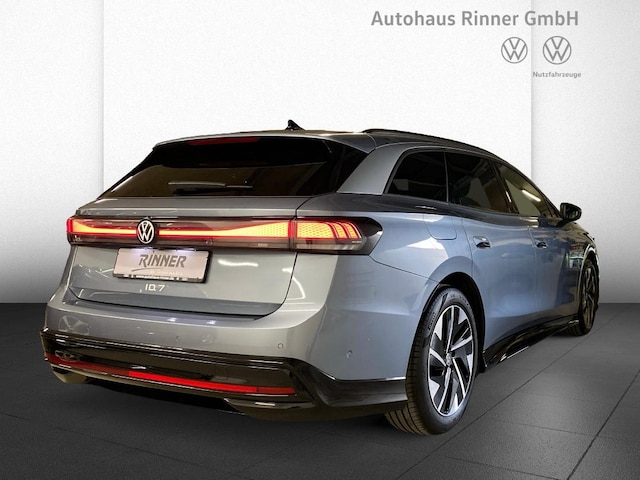 Volkswagen ID.7 Tourer