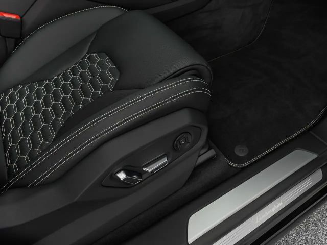 Lamborghini Urus S