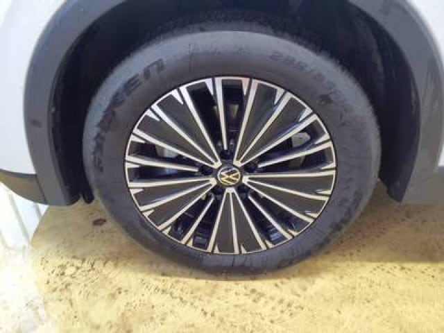 Volkswagen Tiguan 1.5 eTSI DSG IQ.Drive