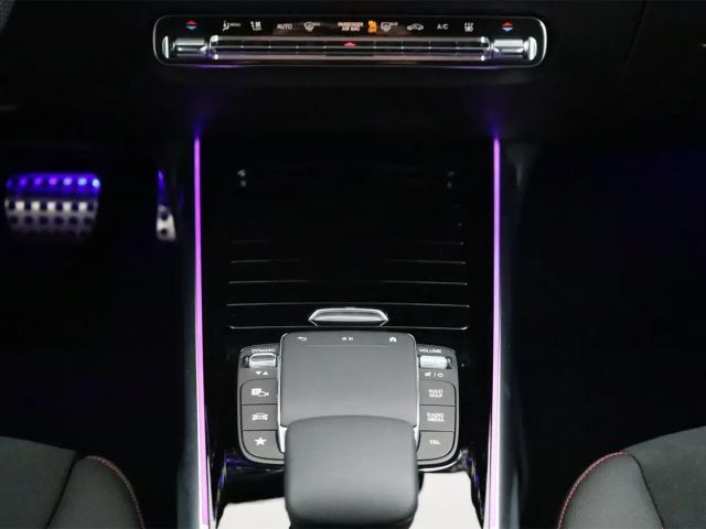 Mercedes-Benz EQB 300 4MATIC AMG Line