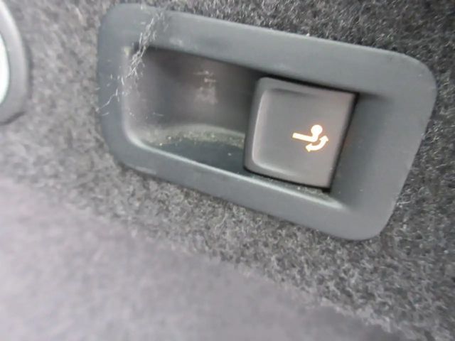 Volkswagen Passat 2.0 TDI Business DSG Variant