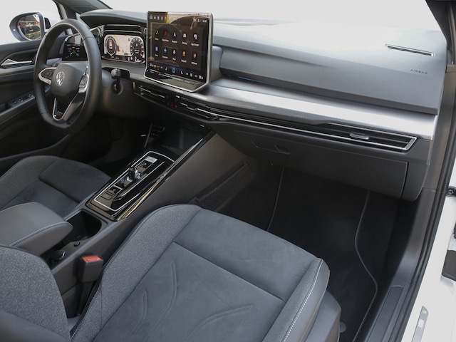 Volkswagen Golf 1.5 eTSI DSG Style