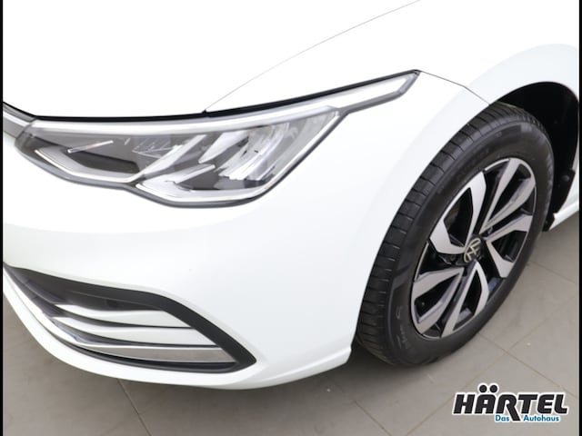 Volkswagen Golf 1.5 eTSI DSG