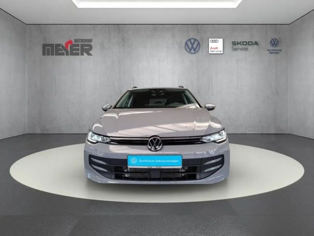 Volkswagen Golf 1.5 TSI Life Variant