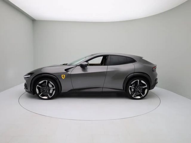 Ferrari Purosangue - FERRARI HAMBURG